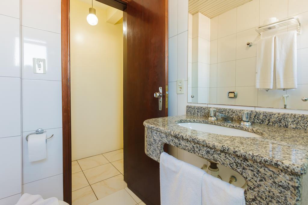 Tri Hotel Флоріанополіс Екстер'єр фото